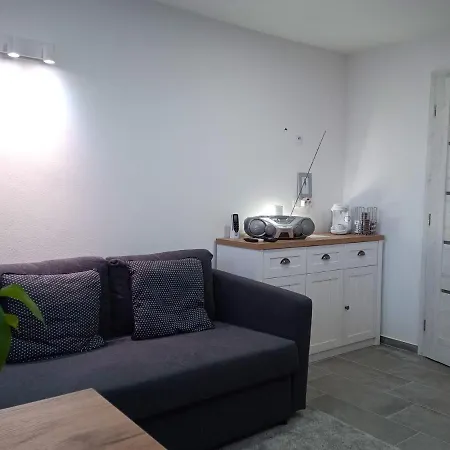 Apartman Hevlin Homestay *