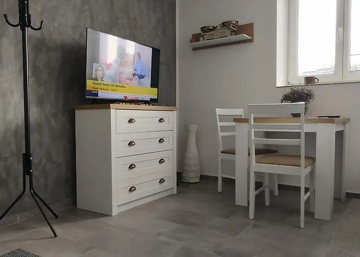 בית אירוח Apartman Hevlin